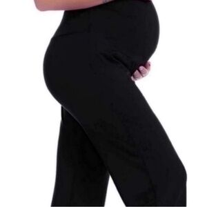 NWOT Maternity Lounge Pants Pajama Pants
